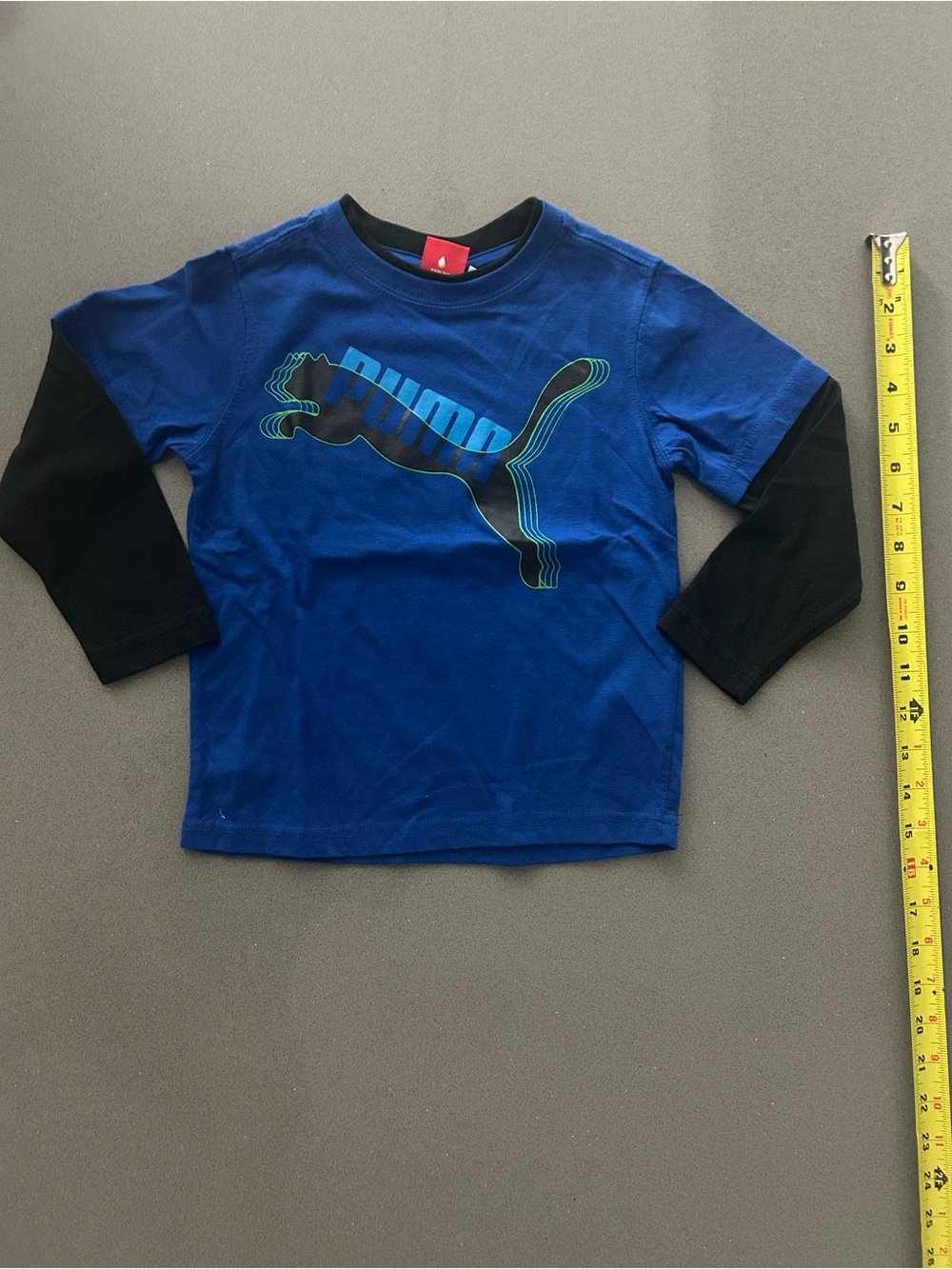 Puma long sleeve graphic t-shirt size 3T…